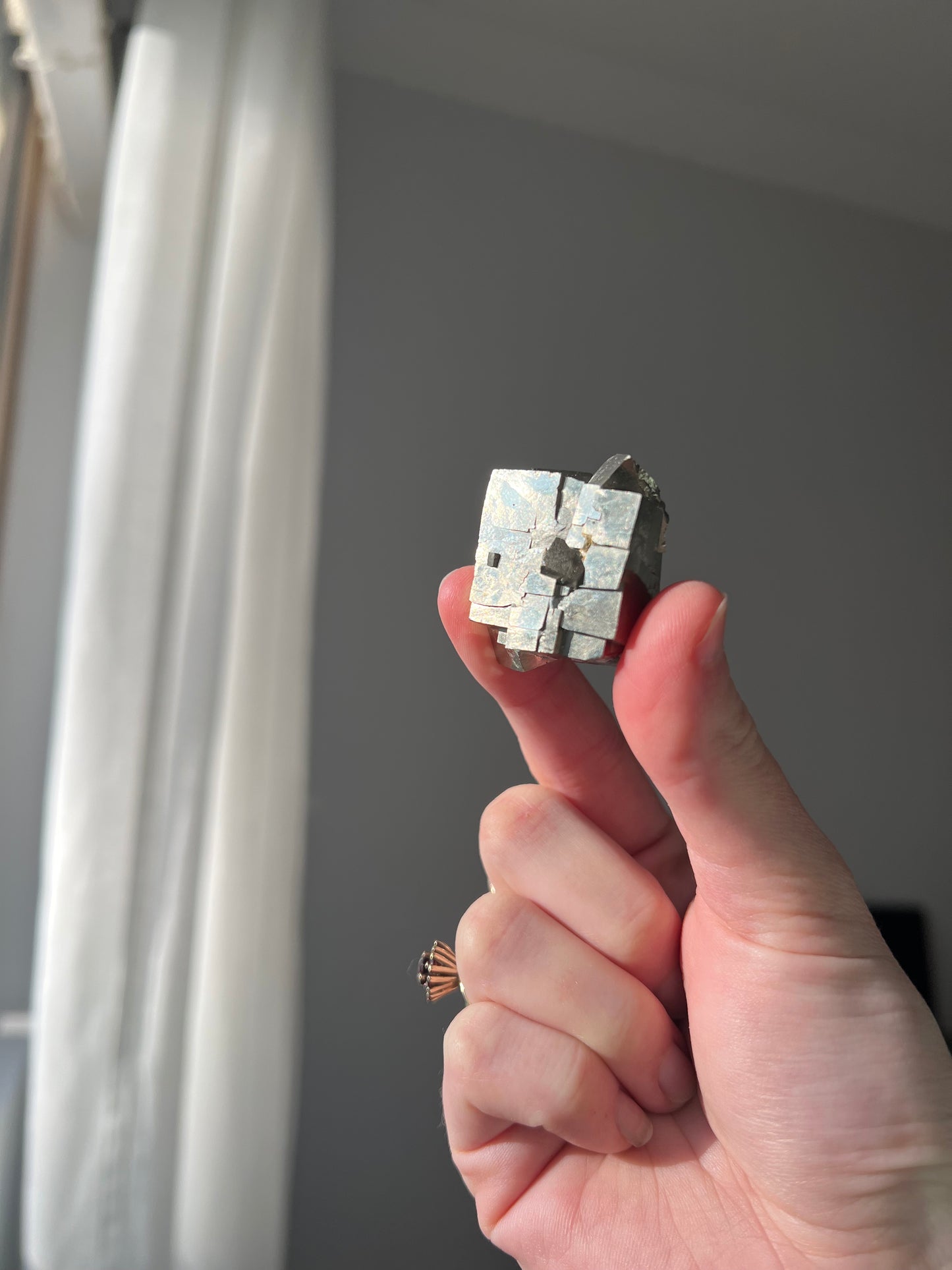 Pyrite cube from Peru 05