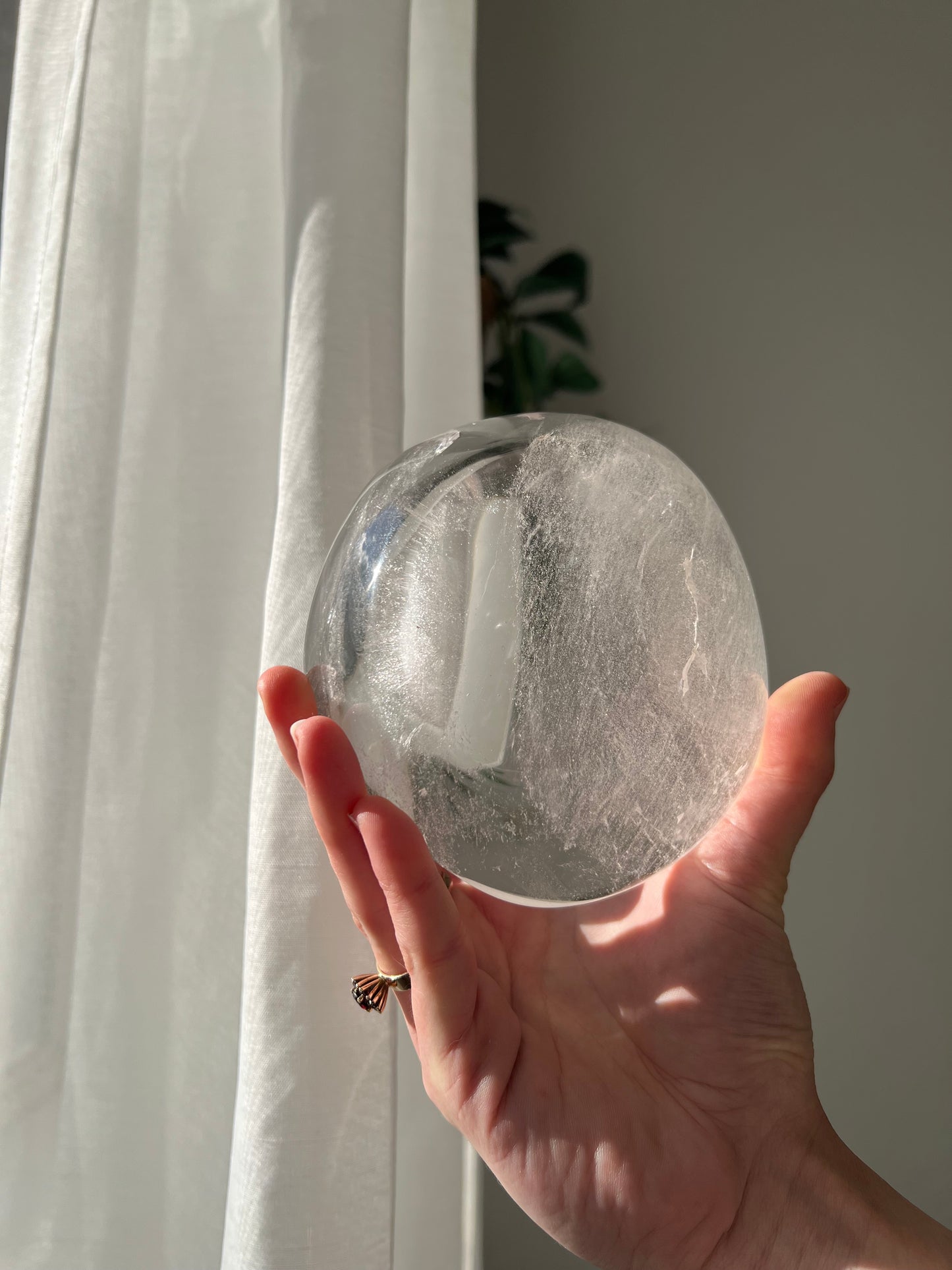 Clear Quartz bowl from Brazil