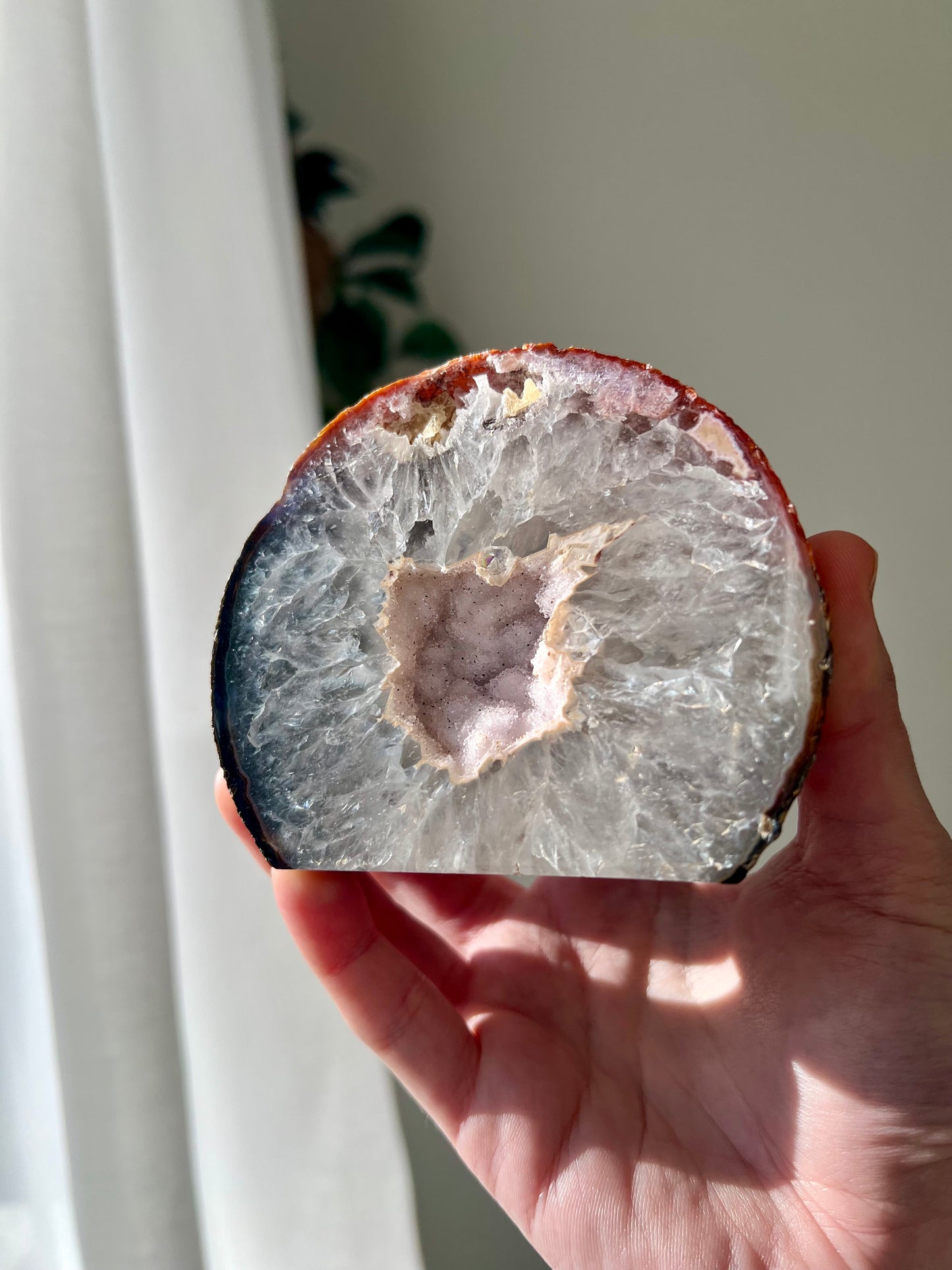 Agate freeform mini cave with quartz from Brazil