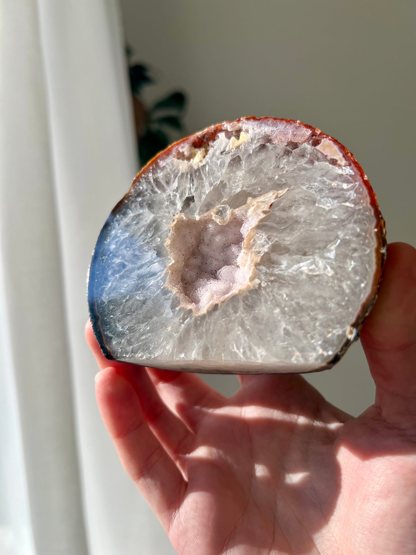 Agate freeform mini cave with quartz from Brazil