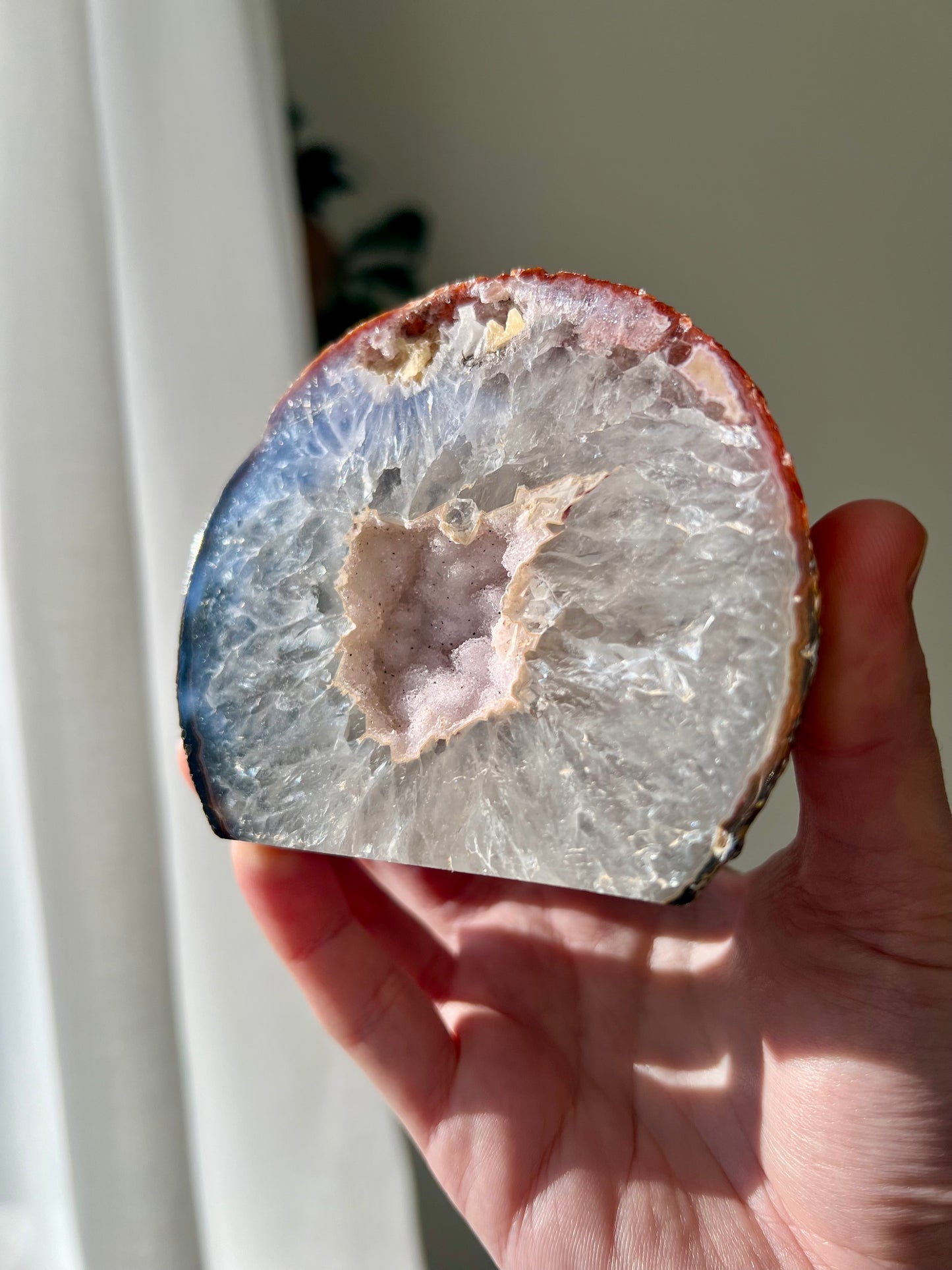Agate freeform mini cave with quartz from Brazil