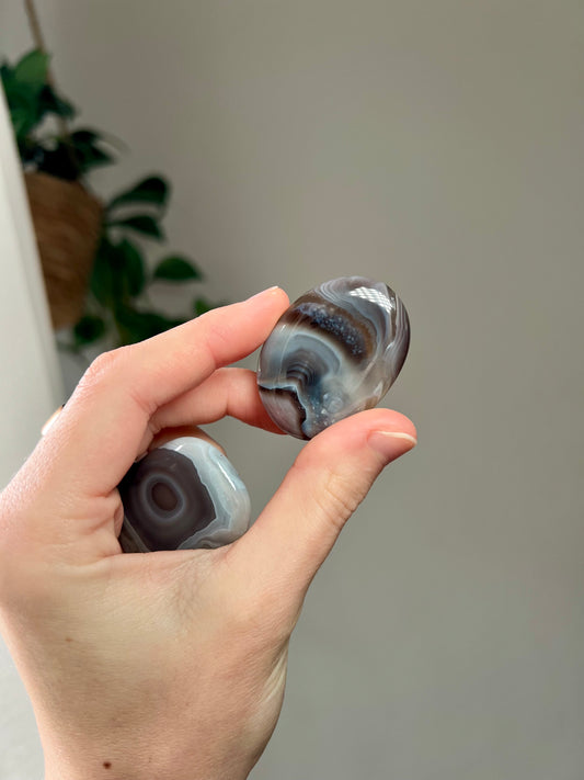 Agate palmstone from Botswana