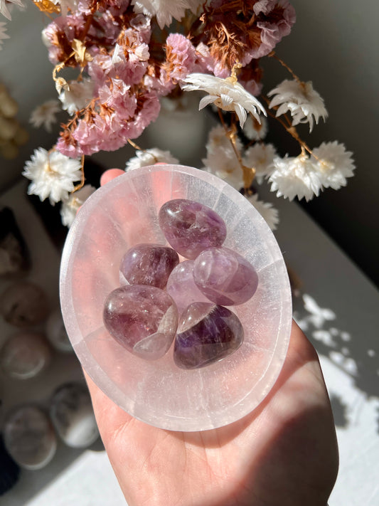 Auralite Thunderbay Banded Amethyst tumbled stone from Canada