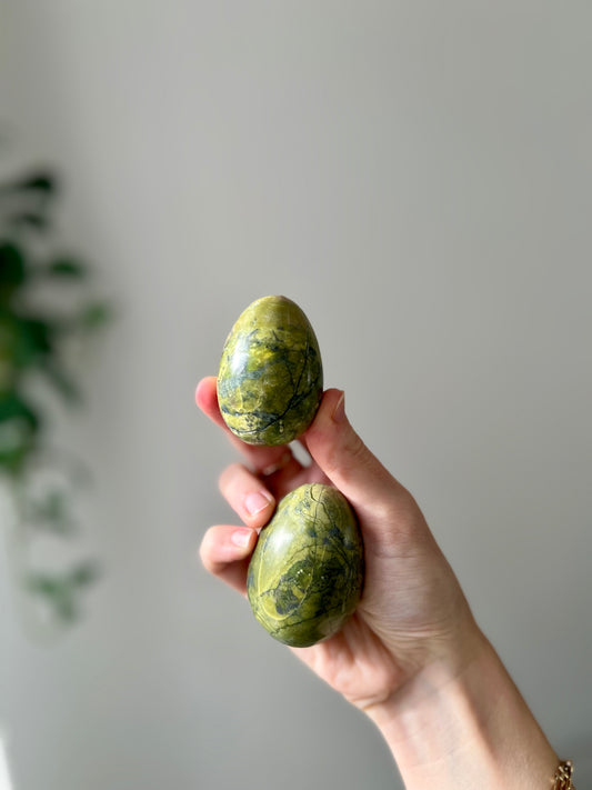 Serpentine egg from Madagascar