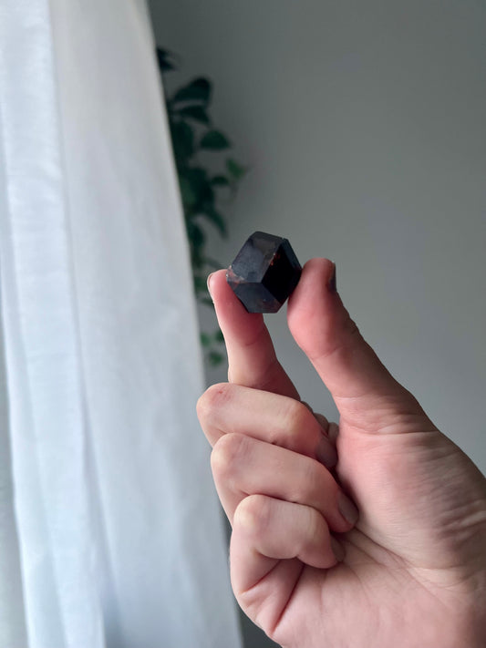 Polished Natural Garnet from India