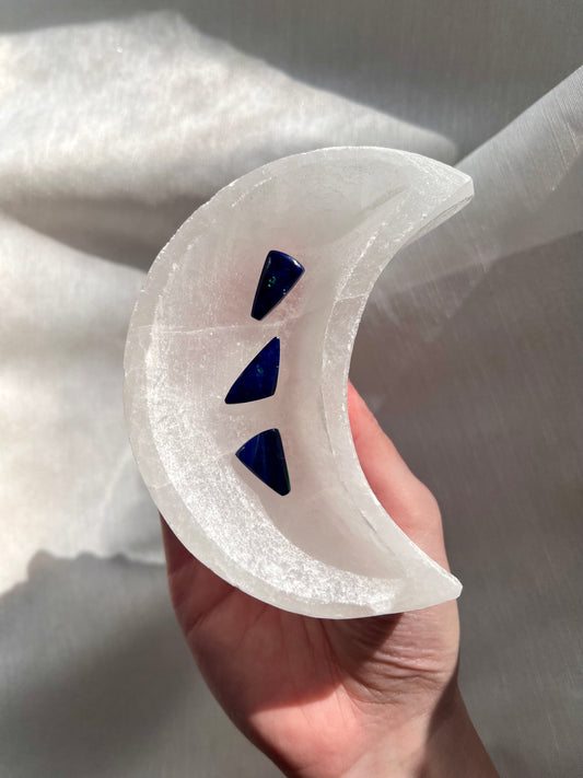 Azurite Cabochon from Mexico