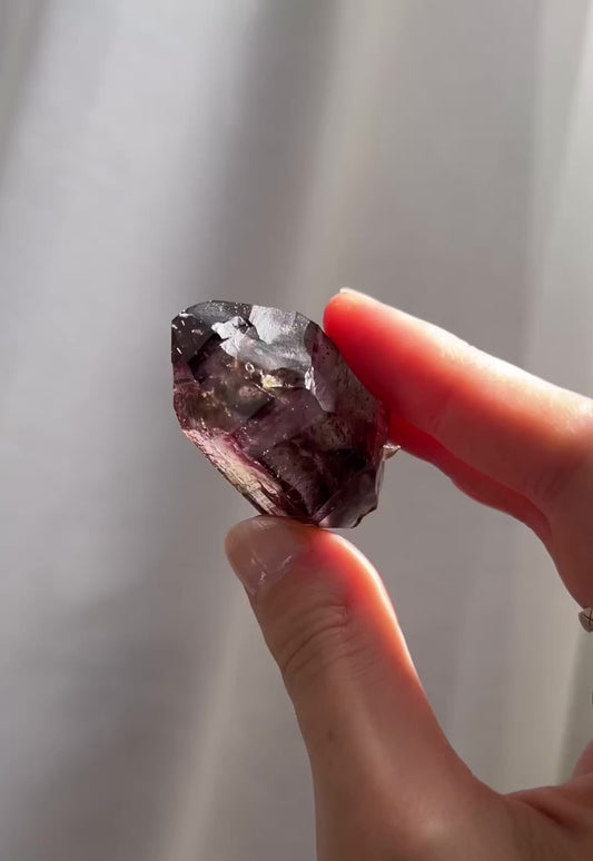 Brandburg Amethyst with moving enhydro