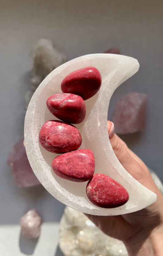 Thulite tumbled stone from Norway