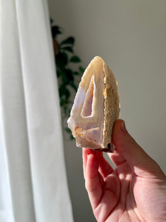 Agate freeform mini cave from Brazil