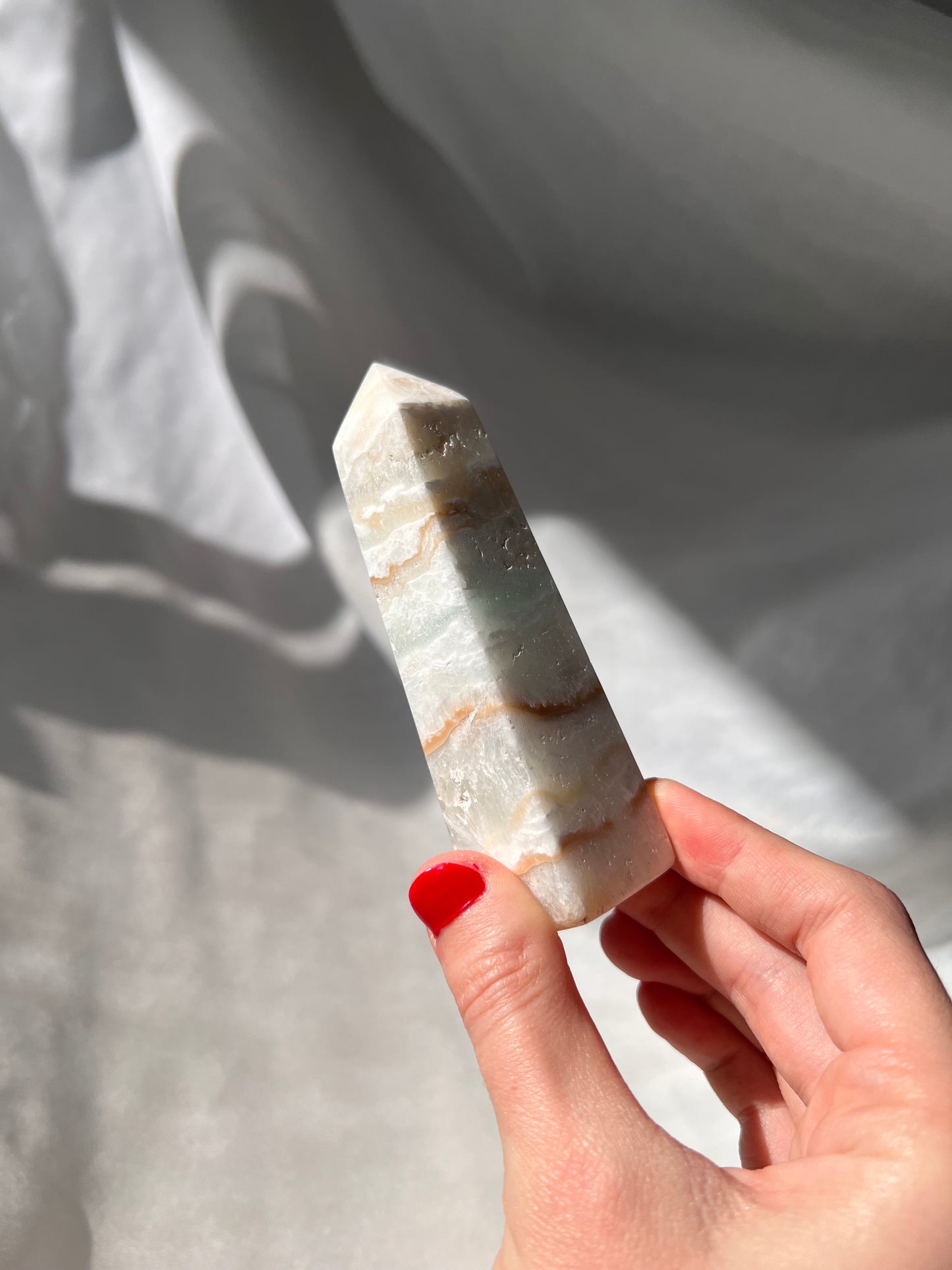 Caribbean Blue Calcite tower 01