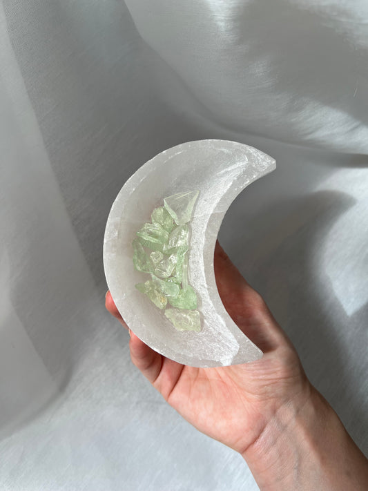 Hiddenite chips from Brazil