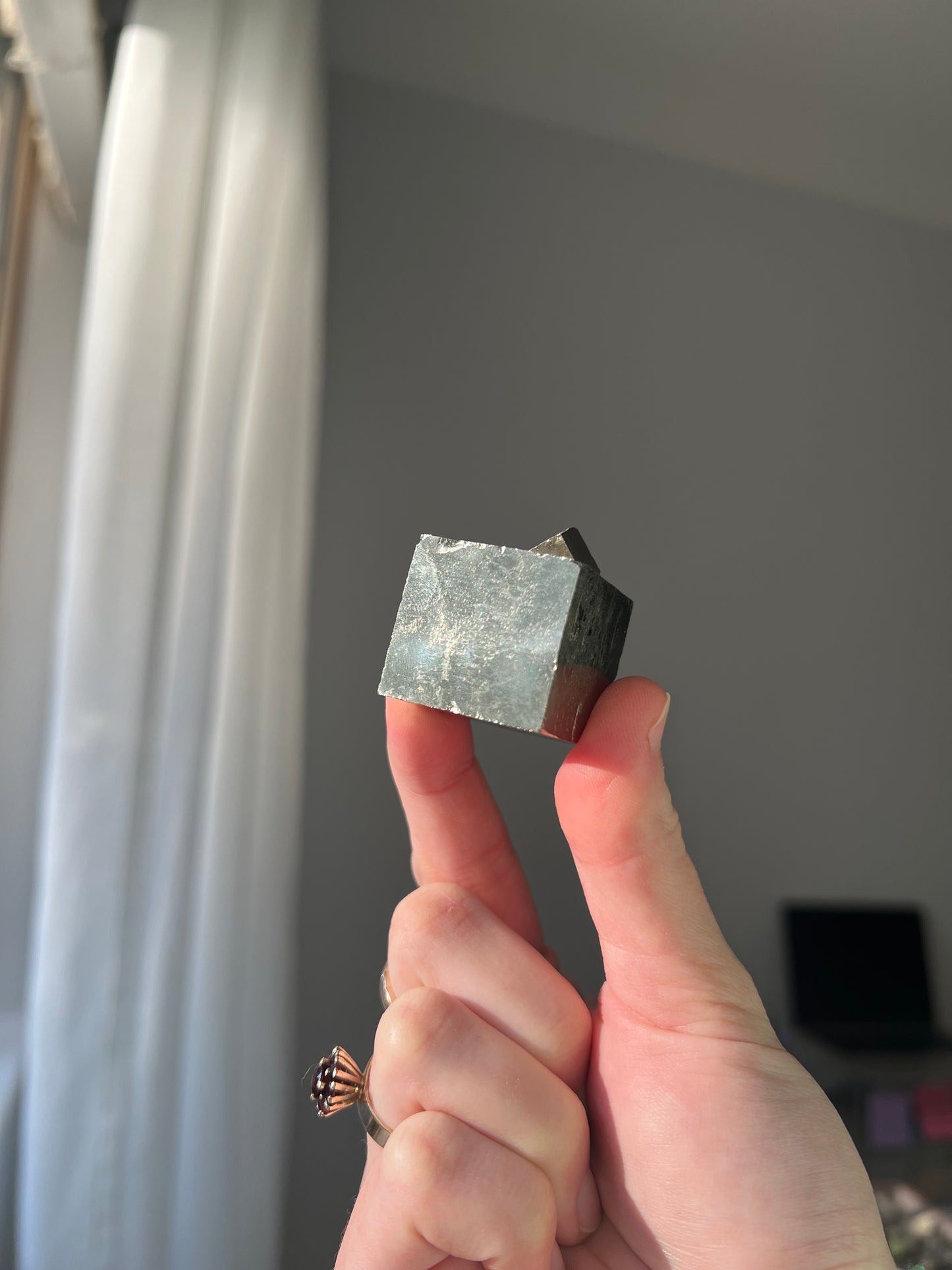 Pyrite cube from Peru 09
